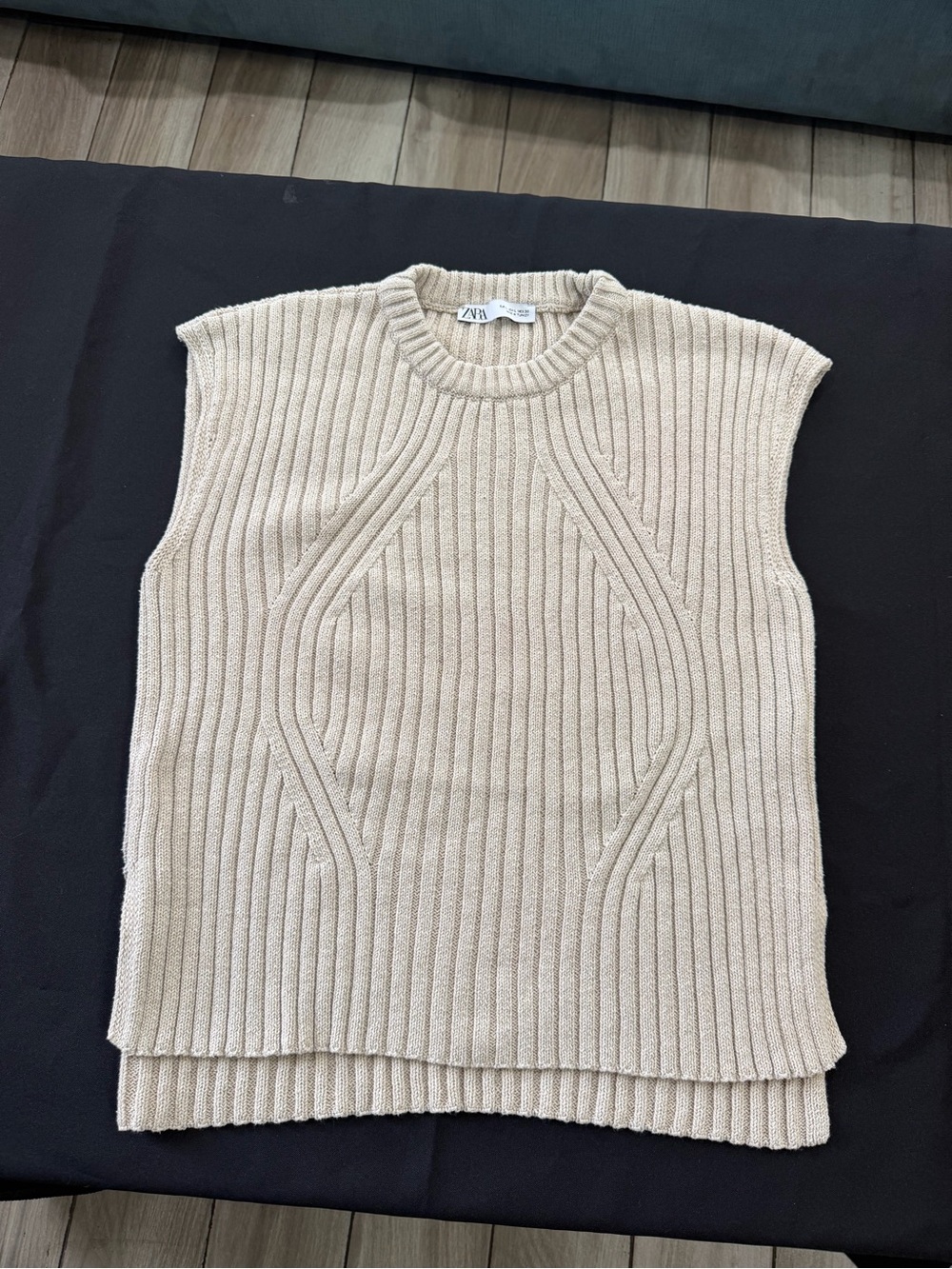 Zara Beige Ribbed Sleeveless Knit Vest